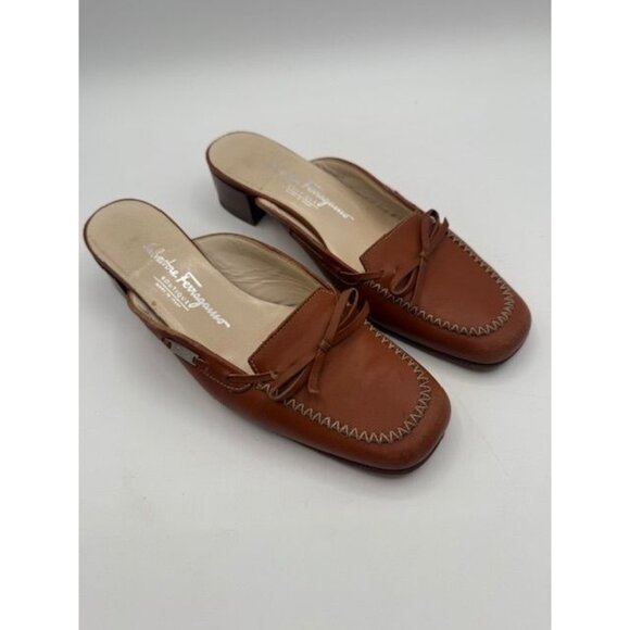 Salvatore Ferragamo Shoes - Salvatore Ferragamo Made in Italy Brown Leather Square Toe Bow Mules Size 6B